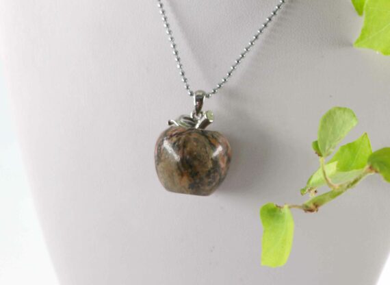Pomme Rhodonite