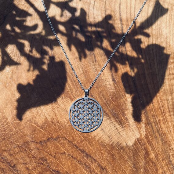 Collier Fleur de Vie en métal